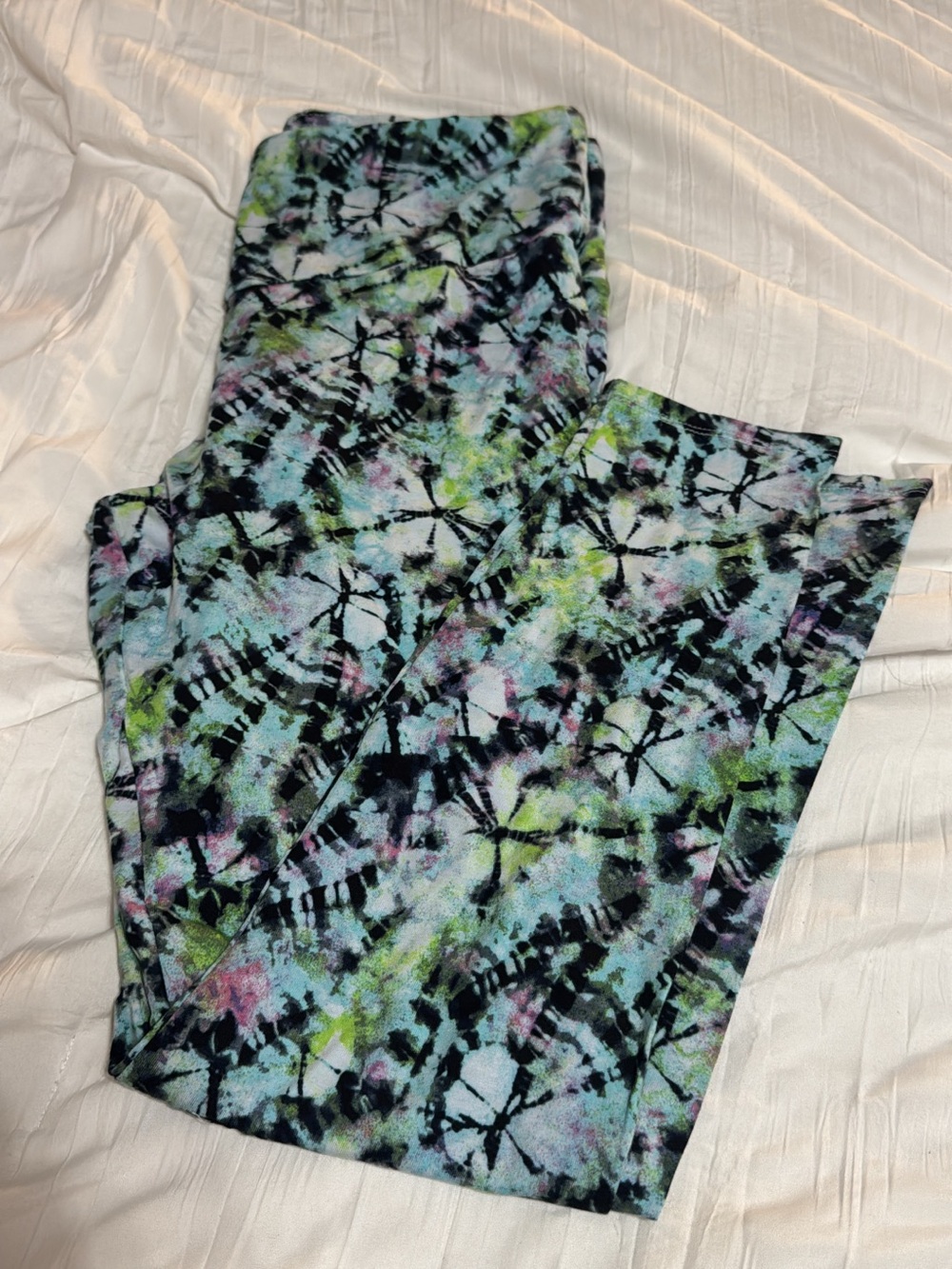 No Boundaries Tie-Dye Pattern Leggings in Black, Light Blue, Lime & Pink